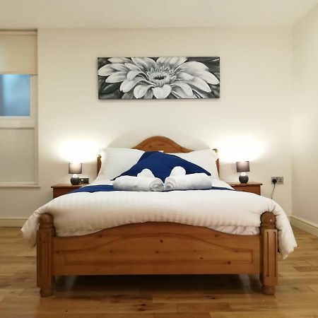 Spacious, Ground Floor, 2 Bedroom Apartment, Uplands, Суонси Экстерьер фото